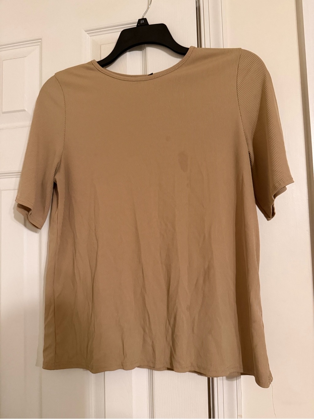 Boohoo Ribbed Short-Sleeve Crewneck Top in Beige